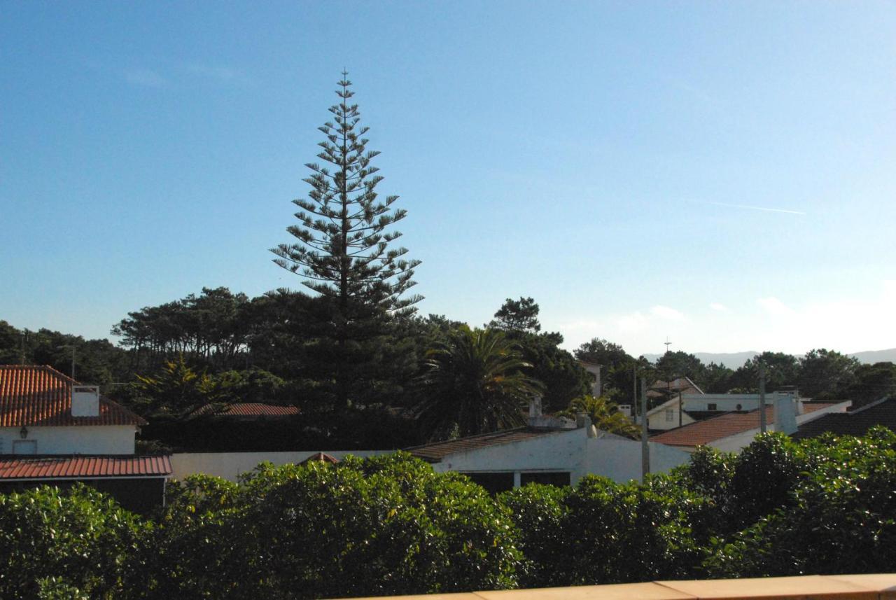 Joivy 3-Br Cottage With Terrace And Garden In Colares Sintra Exteriör bild