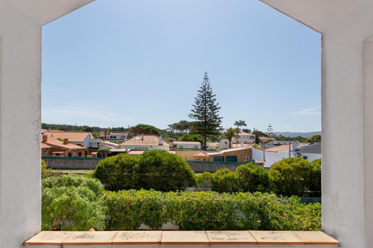 Joivy 3-Br Cottage With Terrace And Garden In Colares Sintra Exteriör bild